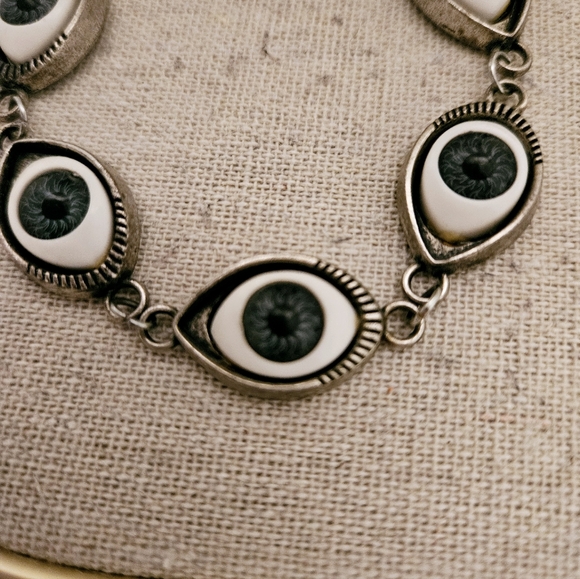Eye Bracelet 👁 Unique 👁 - Picture 4 of 6